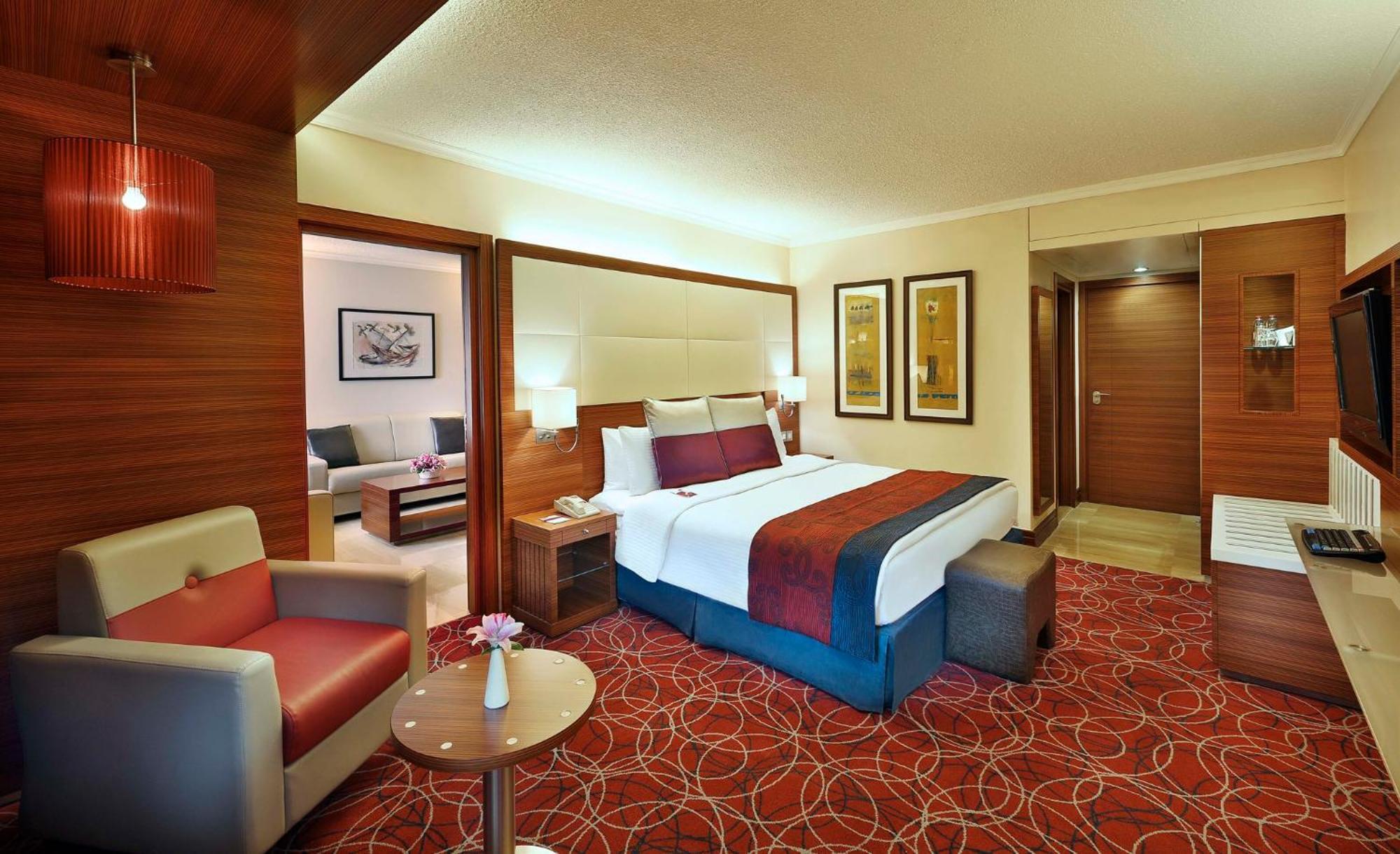 Hotel Crowne Plaza Amman By Ihg Exterior foto